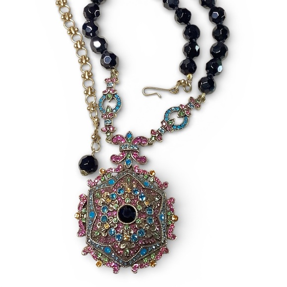 Heidi Daus Locket